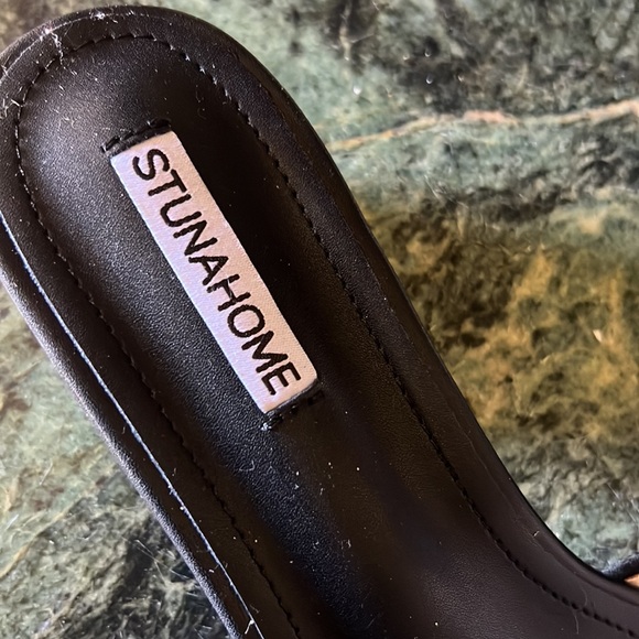 Paris shoes - Picture 6 of 7